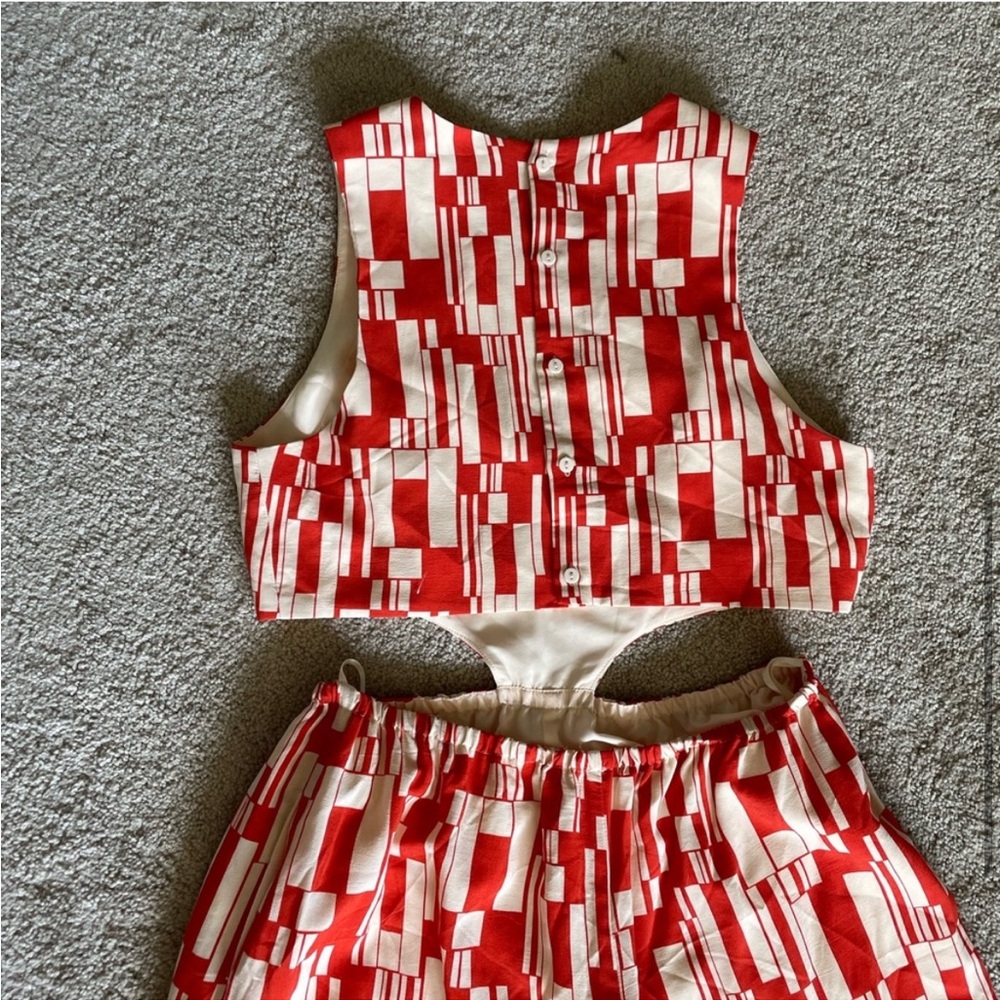 Anthropologie Corey Lynn Calter Cut Out Jumpsuit Red and White Abstract NWT L - Picture 6 of 7